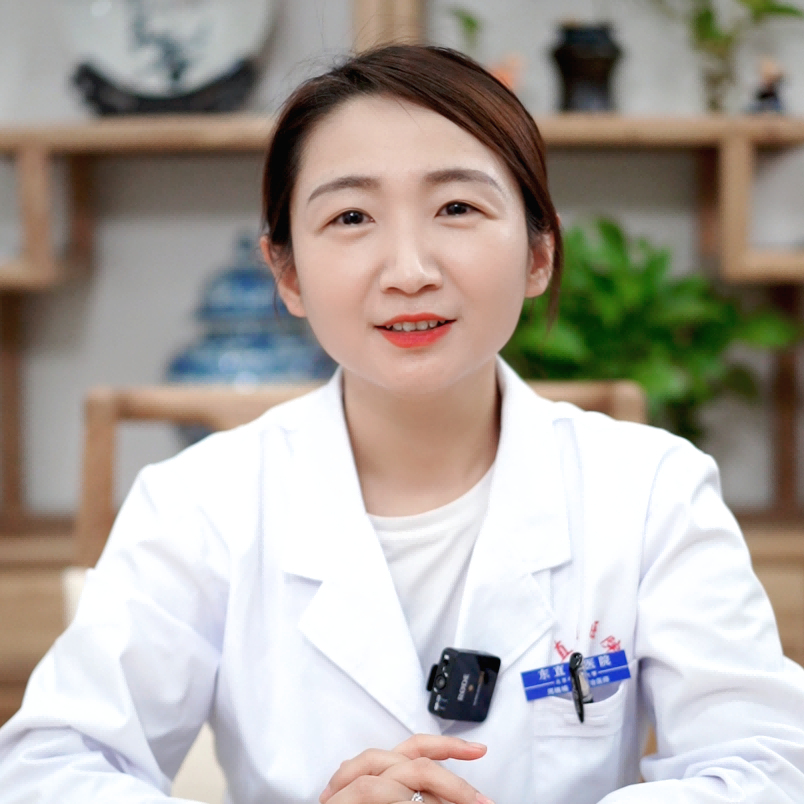 周楠楠