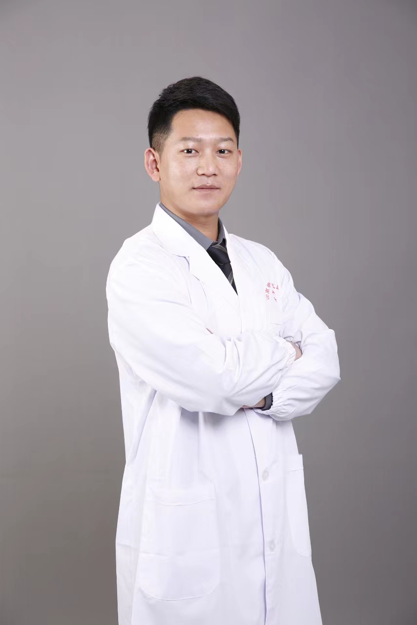 董卓谦