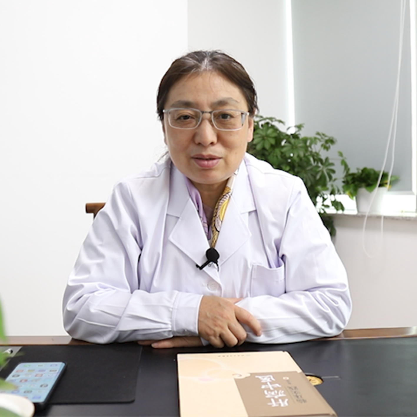 何丽云