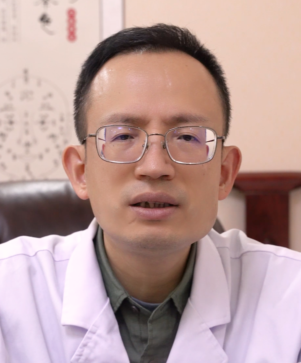 李柳骥